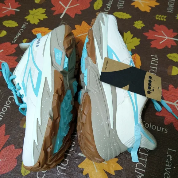 Diadora Cushion Comfort Running Women's Sneakers. Nice On The 🦶🏼 4🏃🏼. - Picture 4 of 16